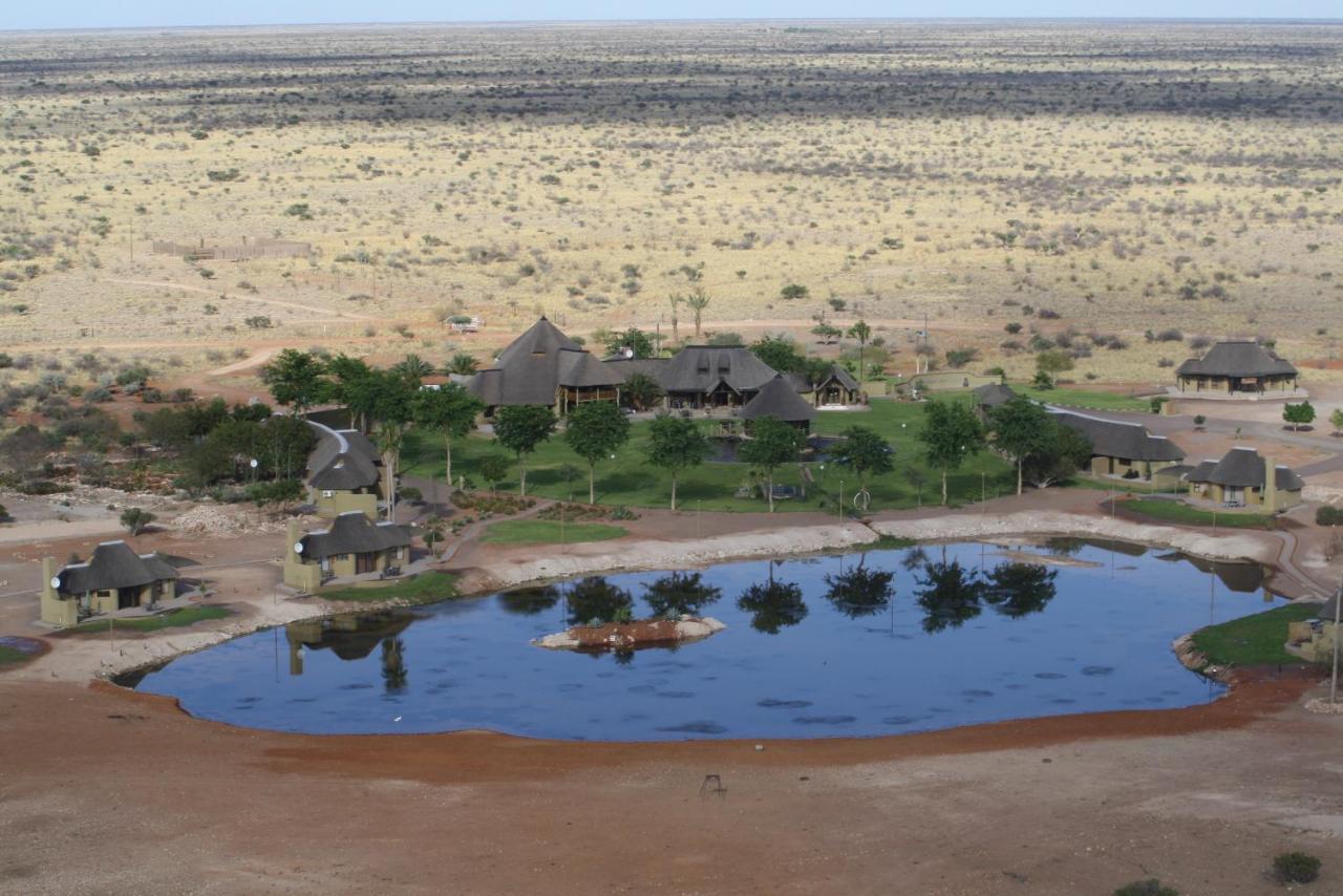 Lapa Lange Game Lodge Mariental Exterior foto